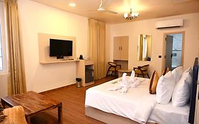 Fabhotel Arka Residency